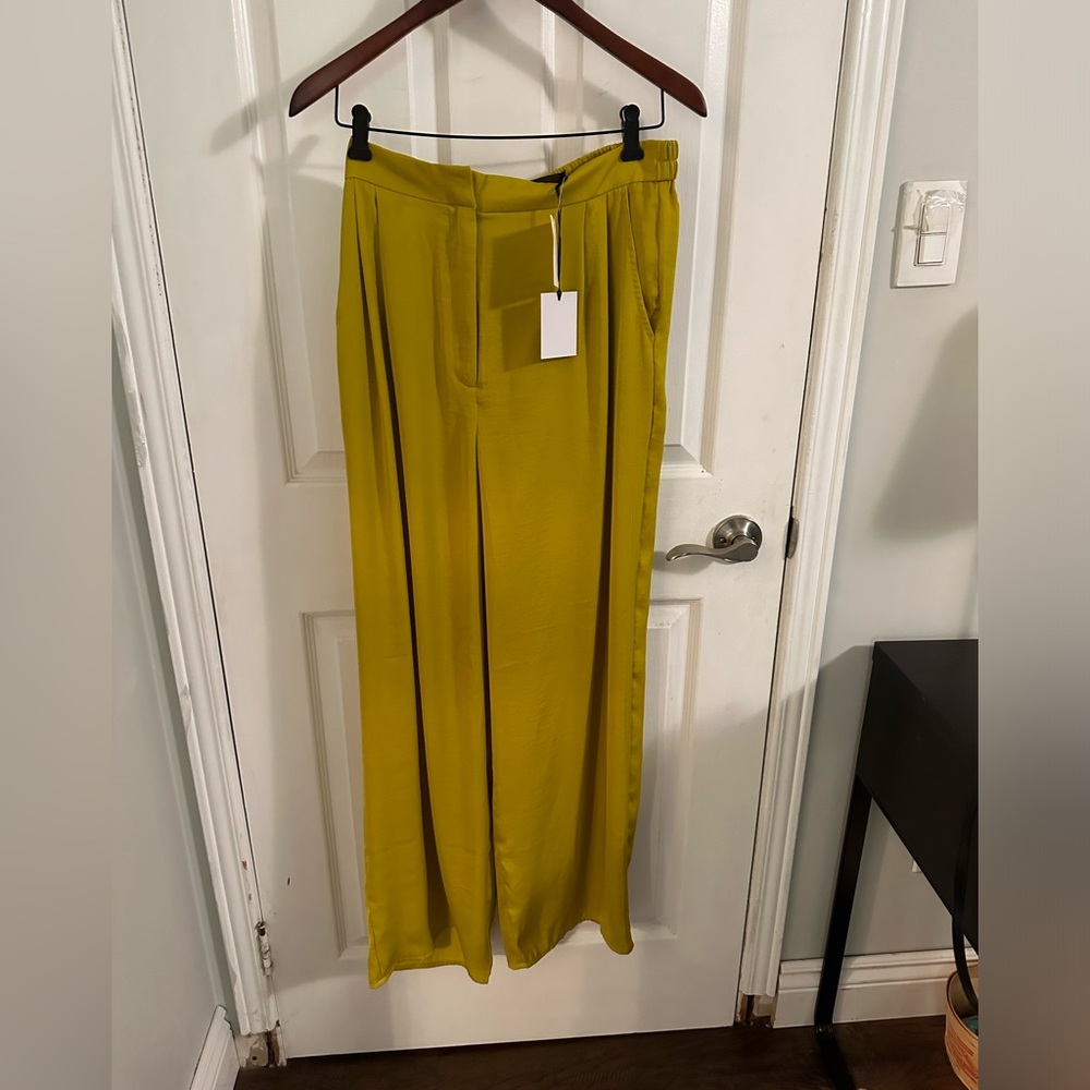 Yellow satin like flowy pants size large